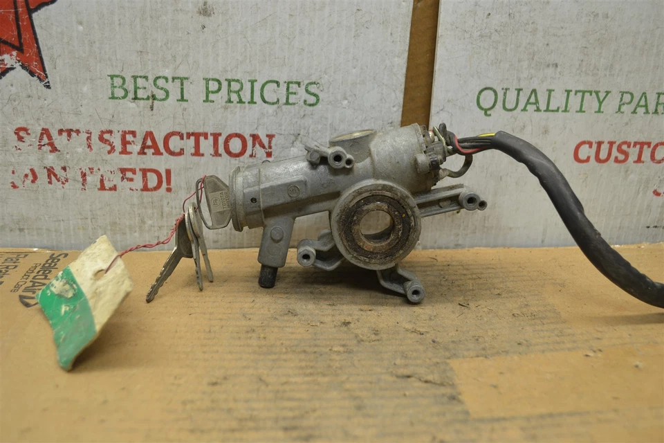 Toyota Celica 1987-89 cilindro de bloqueo de encendido 45020221 con llave 18-7c5 Bx 1 Foto 3 de 4