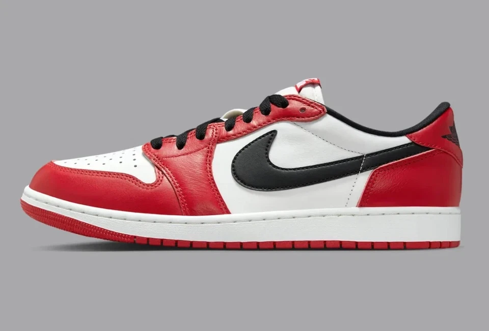 Nike Air Jordan 1 ретро оригинальные низкие Chicago 2025 черные белые красные мужские и GS размер - Изображение 2 из 4