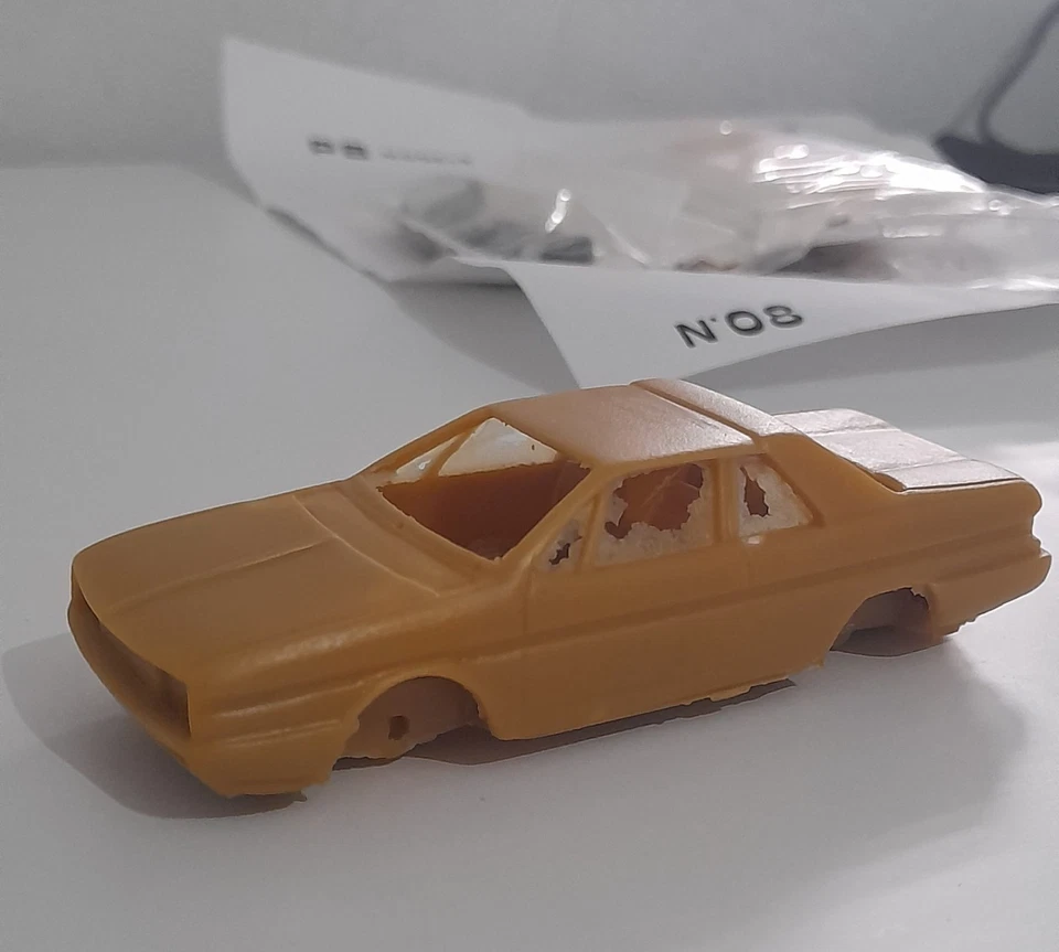 PB Model 08 Kit 1:43 Lancia Gamma Coupé 1976 (no edicola, Tron, Norev, Solido) - Immagine 2 di 4