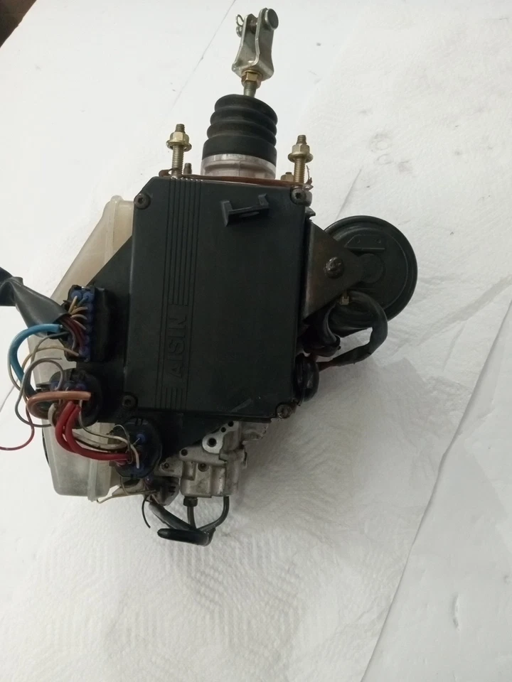 Conjunto de cilindro maestro módulo ABS refuerzo de freno Lexus GS300 GS400 2000-2005 01 Foto 3 de 4