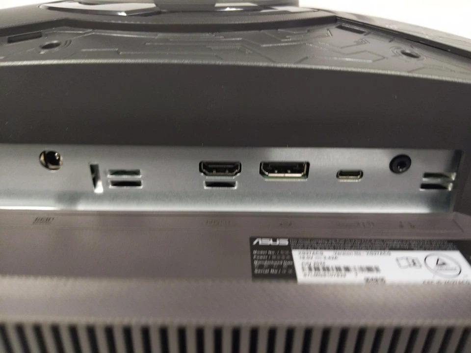 *READ DESCRIPTION* Asus Rog Strix 27” 1440p Usb-c Hdr Gaming Monitor - Image 4 of 4