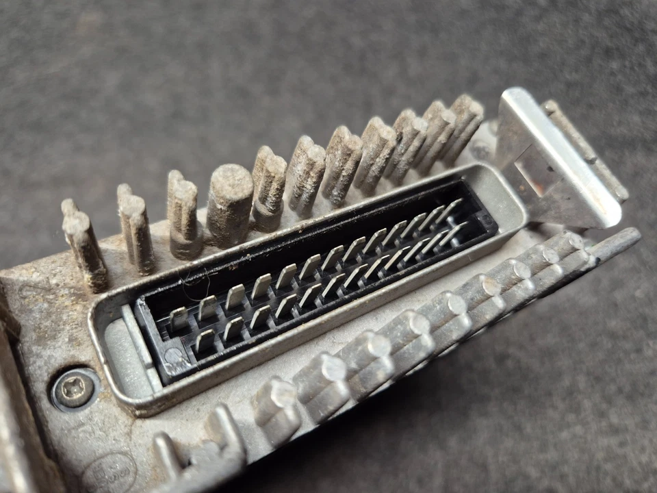 Centralina motore VW Golf mk2 Jetta mk2 1.3i NZ ECU 030906021J - Immagine 2 di 4