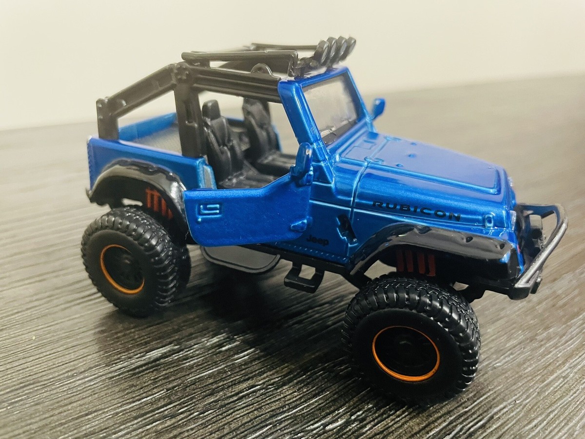 03' MAISTO JEEP WRANGLER RUBICON 4x4 BLUE 1:35 SCALE DIECAST