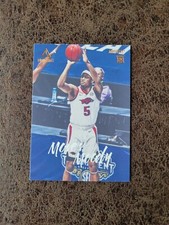 (2) 2021-22 Chronicles Draft Picks Gold Moses Moody Luminance RC #86 Rookie