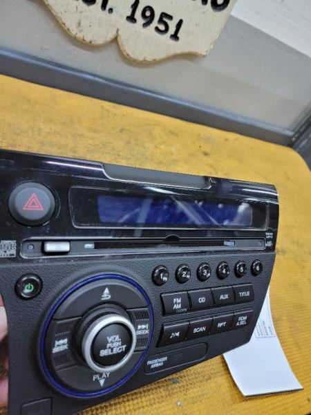 13-15 HONDA CR-Z RADIO: AM/FM/CD (BASE MODEL, US MARKET):39100-SZT