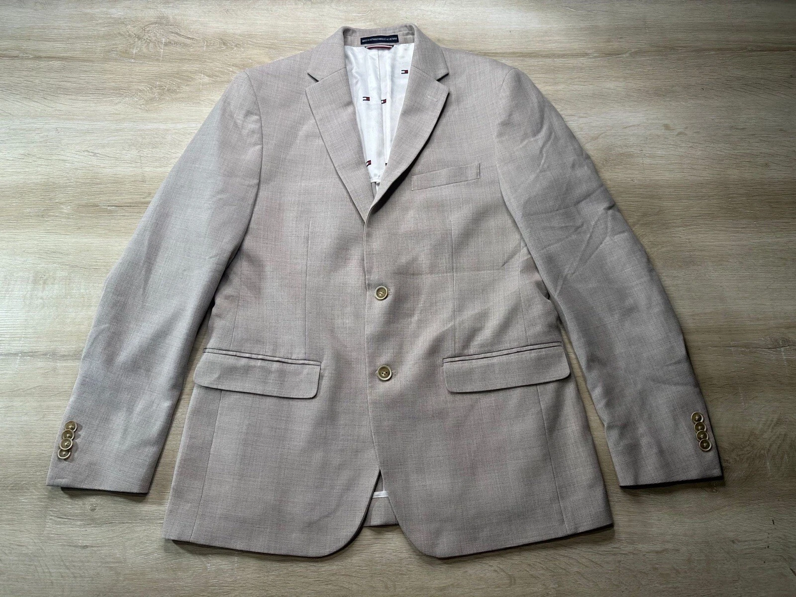 NWOT Tommy Hilfiger Mens Jacket Tan Beige 40R Blazer Tow Buttons Wool Polyester