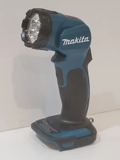 MAKITA 18V LXT DML815 LED WorkLight, FlashLight