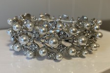 Elegant Chunky Faux Pearl  Crystal Stretch Bracelet Wedding Jewelry