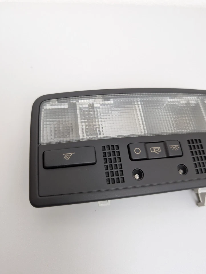 Lampada luce interna nera Passat W8 Golf 4 Bora 3B7947105 3BD947105 - Immagine 3 di 4