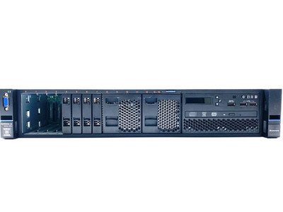 Lenovo System X 3650 M5 1x Xeon E5-2640 v3 2.60 GHz 64 GB RAM 8 x 2.5 SFF