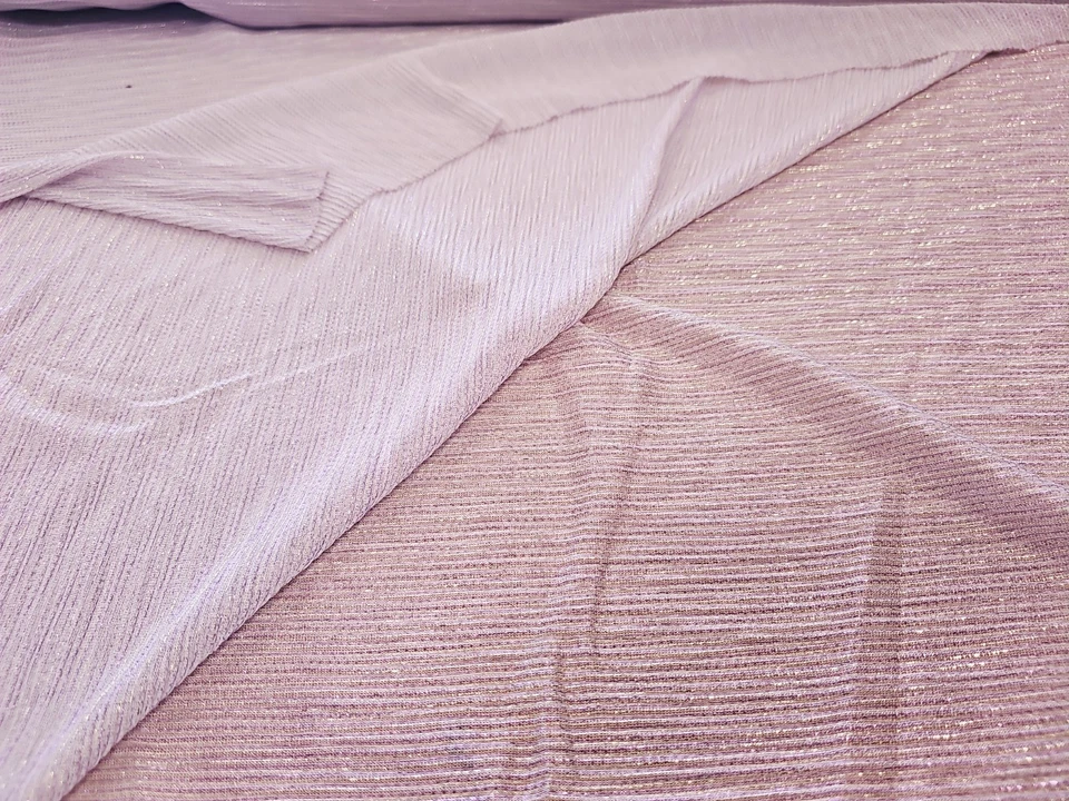 Ropa de tela plisada de gasa plateada metálica por yarda Foto 2 de 2