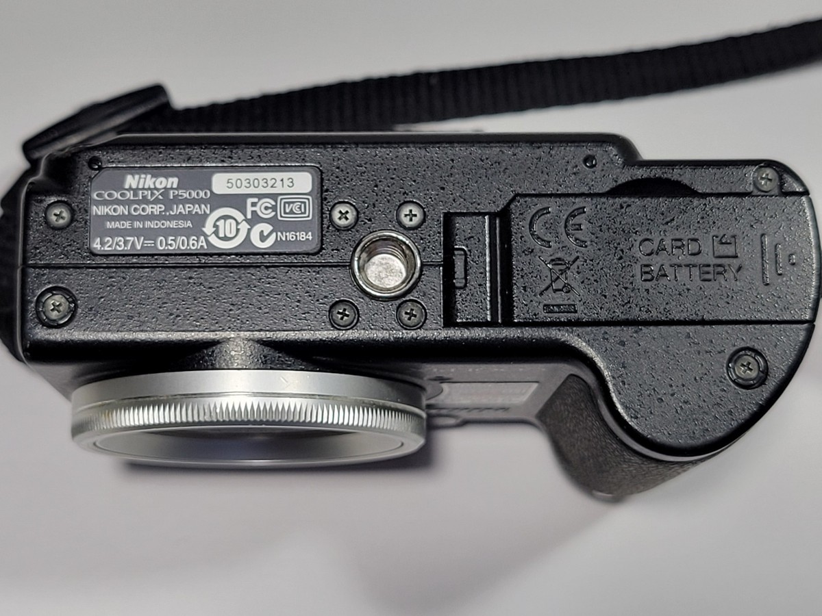 Nikon COOLPIX P5000 10.0MP Digital Camera - Black for sale