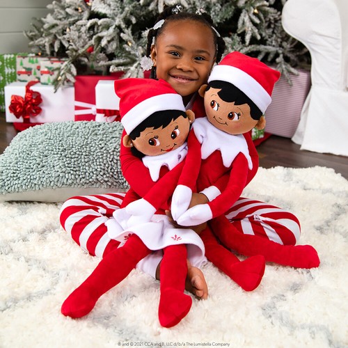 The Elf on the Shelf® Plushee Pals® Huggable Mädchen - Braune Augen - Bild 2 von 3