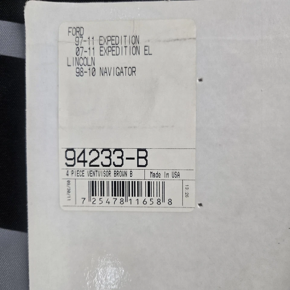 通风遮阳板 97 - 17 EXPEDITION/98-16 导航器 4 件原装 VENTVISOR-SMOKE — 第 3/3 张图片