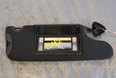 2017 DODGE CHALLENGER SRT HELLCAT 6.2L OEM RH PASSENGER INTERIOR SUN VISOR #1347