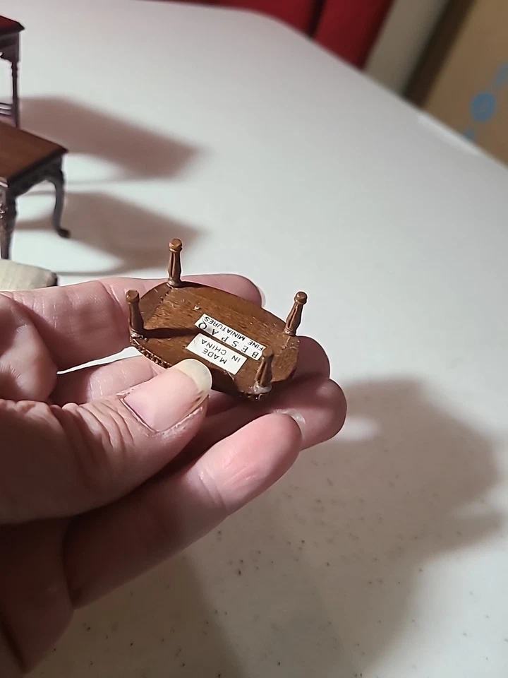 Mixed Bespaq Lot Of Miniature Dollhouse Furniture - Image 4 of 4