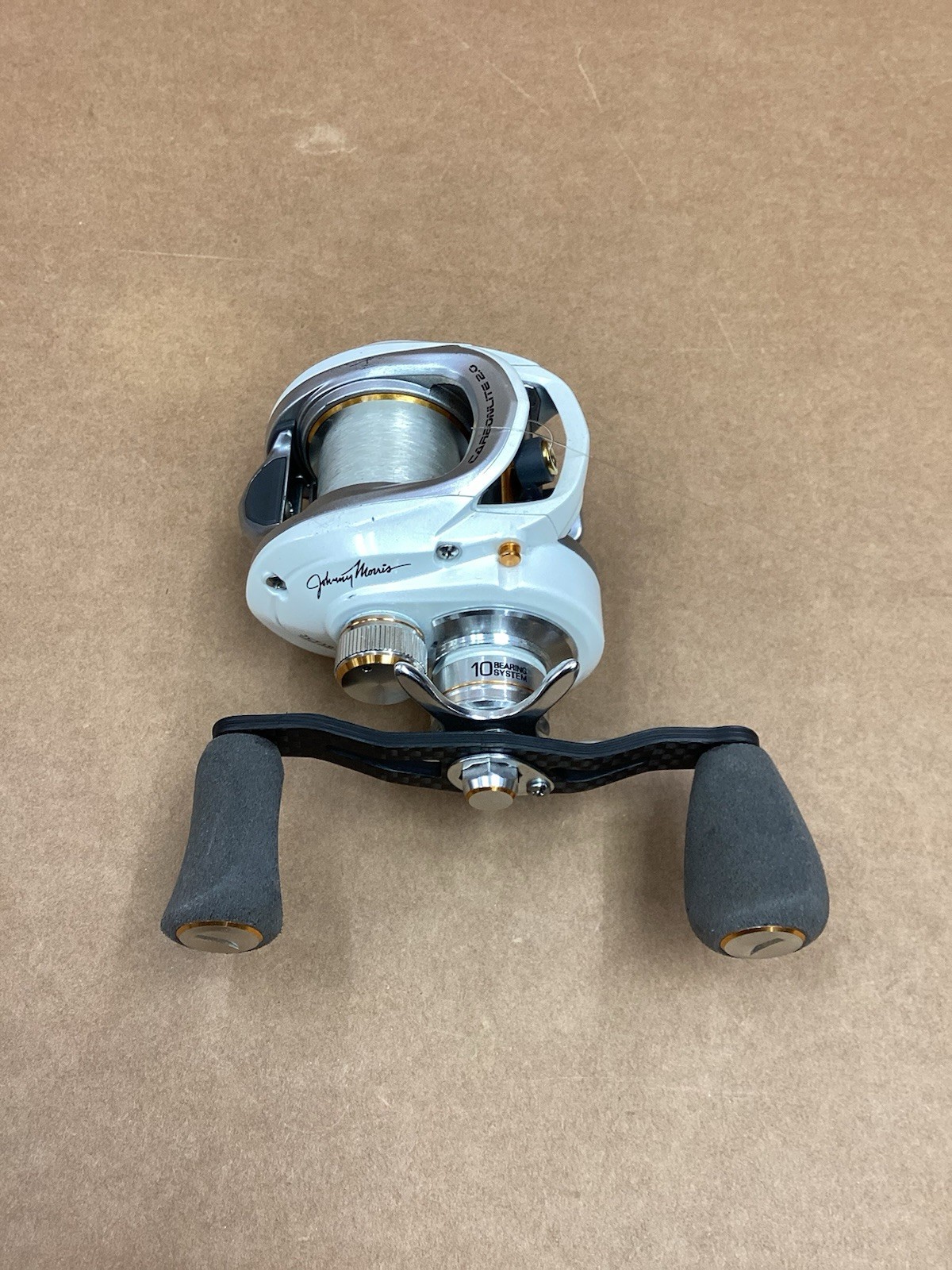Bass Pro Shops Johnny Morris Carbonlite 2.0 Baitcast Reel JCT10SHA 7.5:1 Ratio