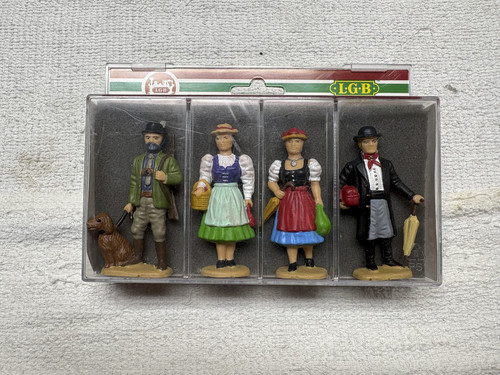 Conjunto de figuras de disfraz tradicional de grupo LGB 5141 | Condition: Used