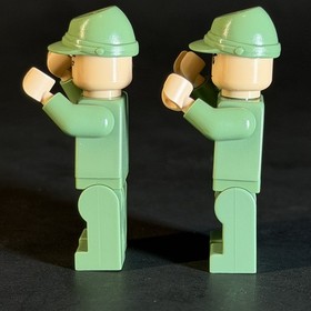 Lego Indiana Jones Russian Soldier Guard Minifigure 7627 7628 7625 iaj013 iaj017