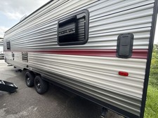 2018 Forest River Cherokee Grey Wolf Toy Hauler TT 22RR