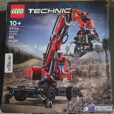 LEGO TECHNIC: Material Handler (42144)