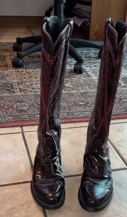 Botas para mujer Lucchese Dora talla 9 cuero cereza Foto 2 de 4