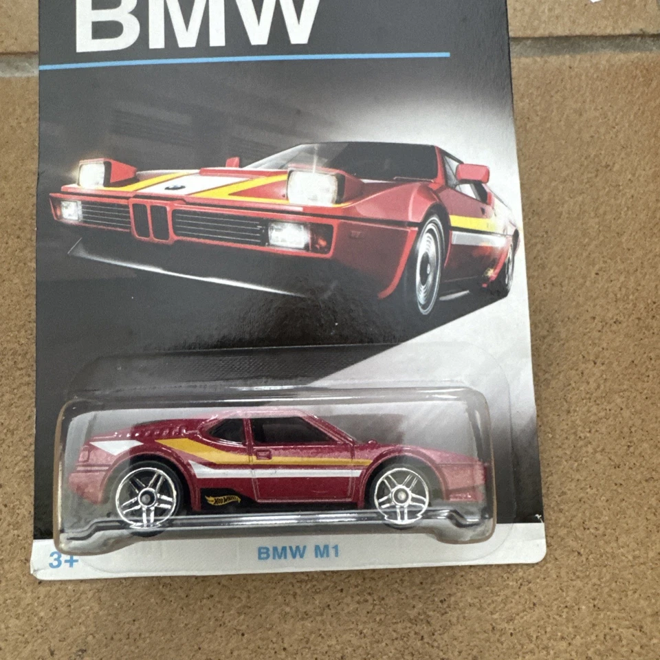 Hot Wheels Serie BMW Serie 2015 JUEGO COMPLETO 1-8 RARO Poste Combinado Foto 4 de 4