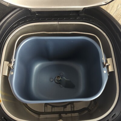 Breadman Pro TR875 Replacement Pan and Paddle Only