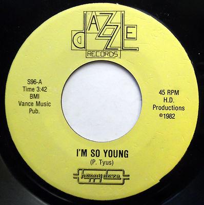 HAPPY DAZE 45 She Makes Love / I'm So Young NEAR MINT Doo Wop