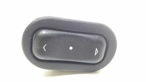 Opel Astra G 1998 Schalter el. Fensterheber 90561388 UST36493