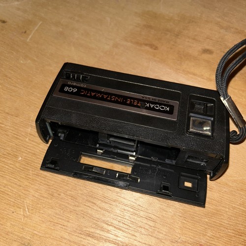 Vintage 1970’s 1980's Kodak Tele Instamatic 608 Camera 110 Film Made in USA - Picture 8 of 9