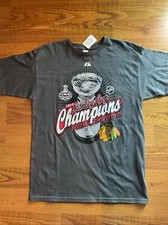 Chicago Blackhawks 2010 Stanley Cup Champions Locker Room Edition T-Shirt M. NWT