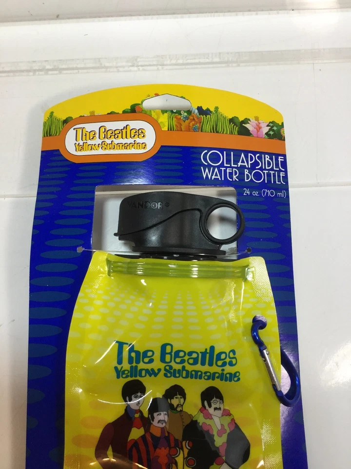 Botella de agua plegable submarina amarilla The Beatles nueva en caja Foto 3 de 4