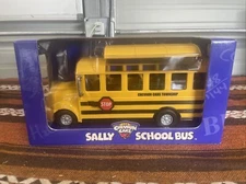 Vintage 2001 Chevron Cars SALLY SCHOOL BUS Action Figure Toy NIB