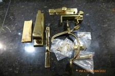 NOWE MOSIĘŻNE OKUCIA DRZWIOWE.