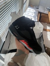 Jordan 5 Retro Halloween    2026 - Size 10