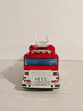 Hess 2005 Emergency Fire Truck With Working Lights And Sounds