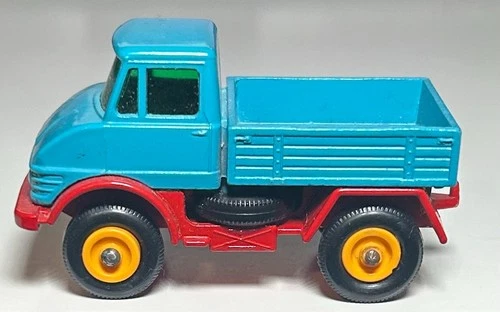 Matchbox Lesney #49 Blue Unimog