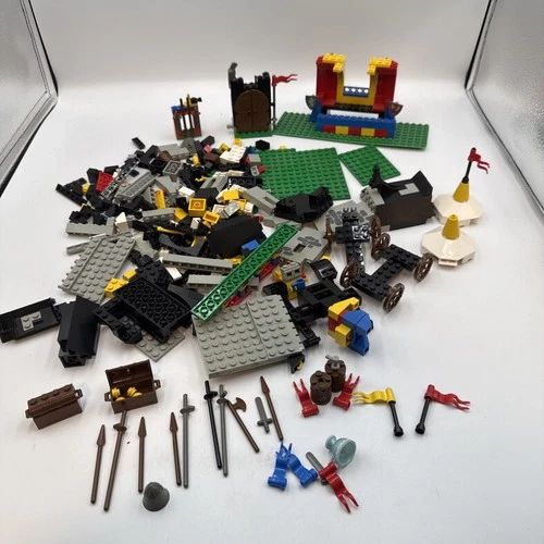 Lego 6034 Castle Knights Black Monarch's Ghost With Pieces Lot Knights Weapons