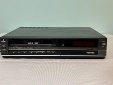 Toshiba M-7600 VCR Video Cassette Recorder Unit