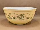 1980's Vintage PYREX Shenandoah/Wintergreen 403 Pattern Mixing Bowl