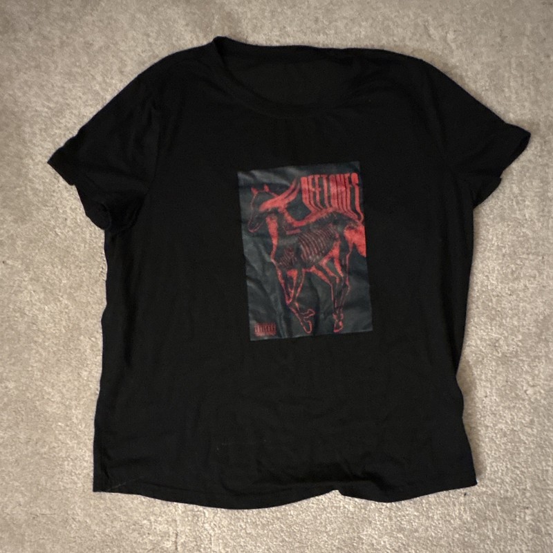 Deftones Black Graphic T-Shirt Red Skeleton Animal Print Rock & Pop