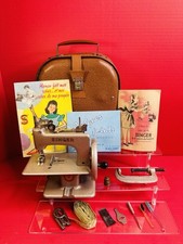 Rare Case & French Hammered Gold Singer 20 Se...