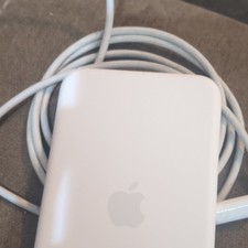 Apple 87W USB-C Wall Charger Fast Charge w/ 2m Lightning Cable White A1718