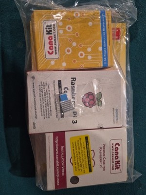 Open Box CanaKit Raspberry PI 3w/Clear Case & 2.5A 
