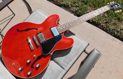 Gibson ES-335 Semi-Hollow Electric Guitar Sixties Cherry 2021