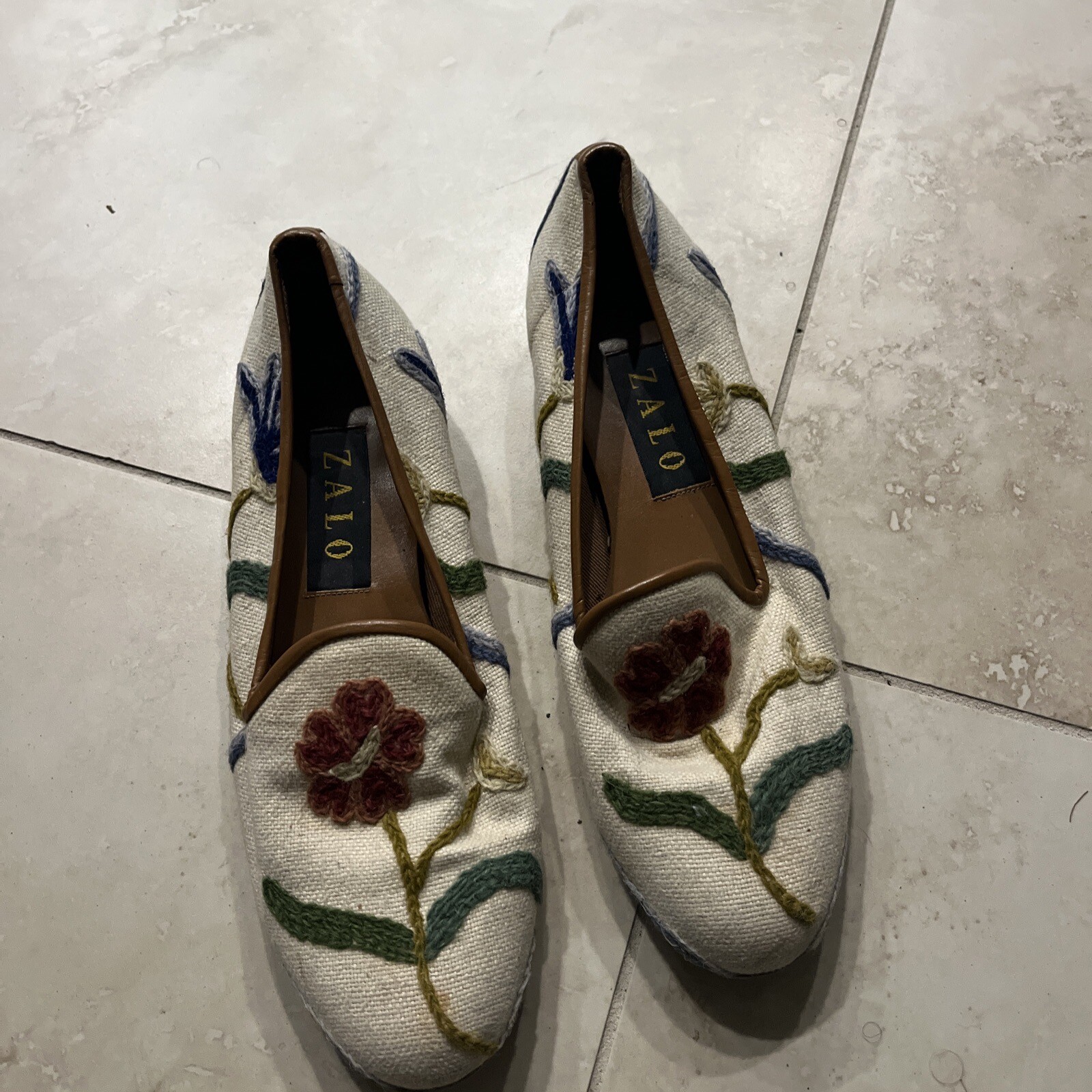 ZALO Needlepoint Floral Slides Shoes 7.5 Gem