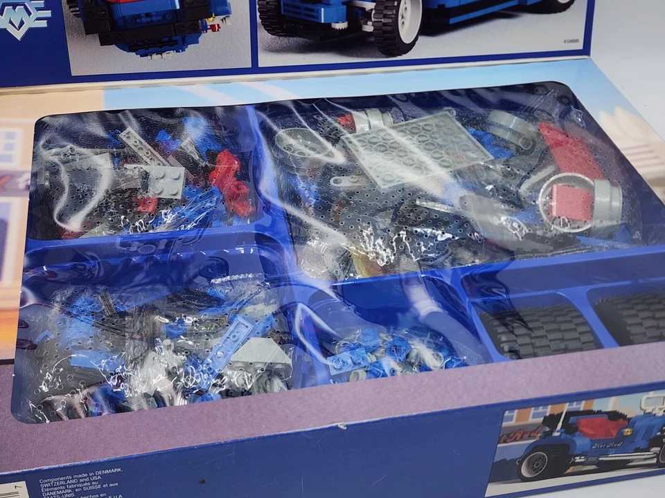 VINTAGE LEGO SYSTEM MODEL TEAM #5541  Blue Fury New Old Stock Factory Sealed - Image 3 of 4