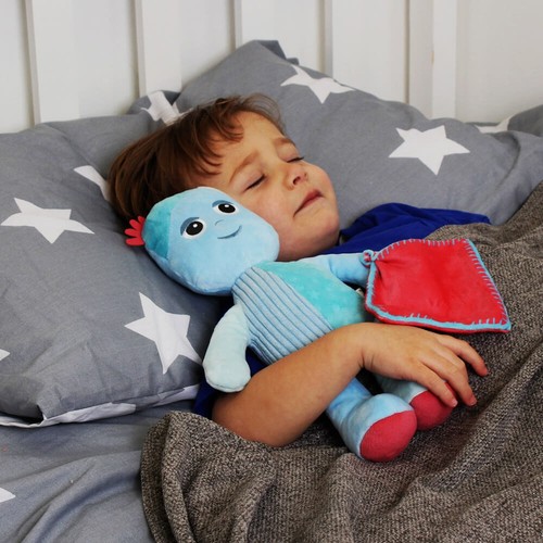 In the Night Garden - Talking Igglepiggle, Interactive Soft Toy, 32cm (Height) - Picture 8 of 9