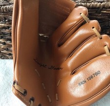 VTG. Child's/Youth BASEBALL GLOVE Skin 156760 JR. PRO DWIGHT GOODEN
